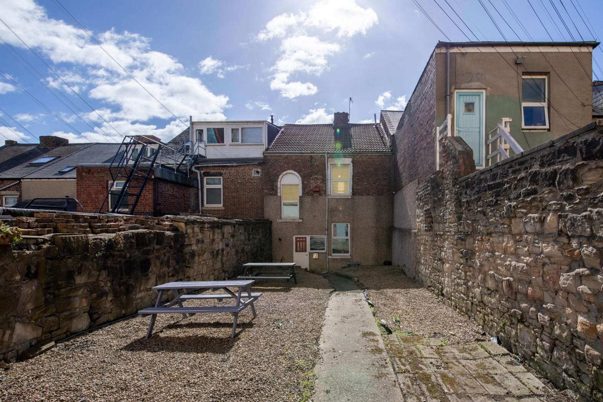 Newcastle City Centre Super Spacious Town House Free Parking And Wi-Fi Bagian luar foto